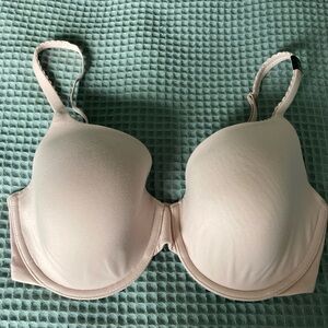 Brand New Light Pink Victoria's Secret Body by Victoria Bra Size 32DDD